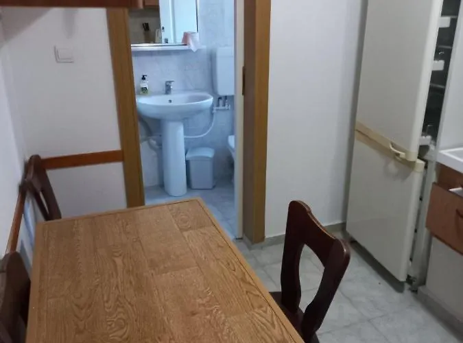 Дом отдыха Ambelos View Котронас