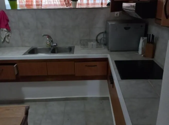 Ambelos View * Котронас